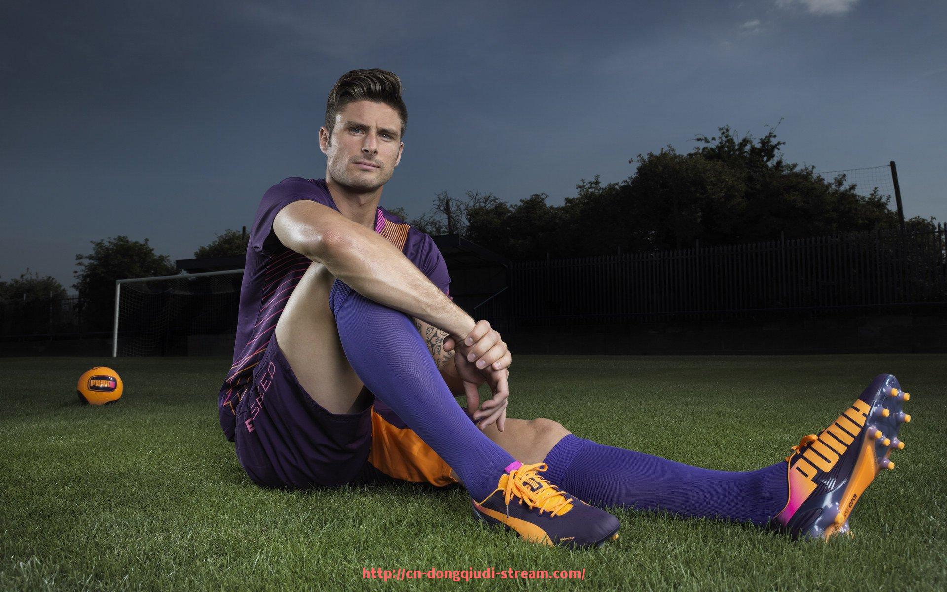 懂球帝直播-小型健身器材推荐：空间小巧、功能全面的健身器材